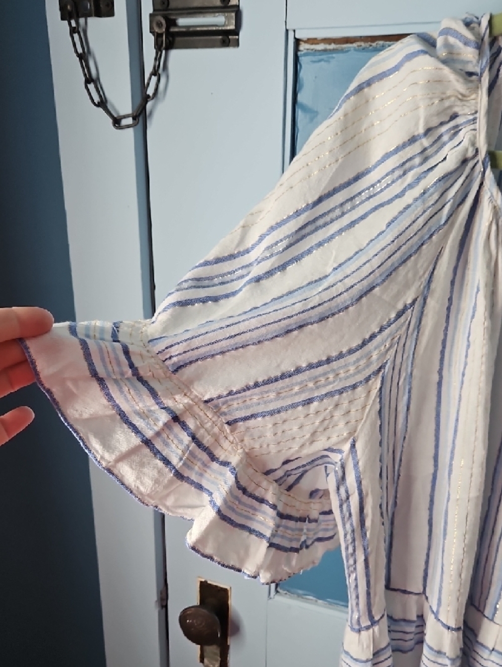Cato Women's Blue and White Striped Peasant Top 26W/28W - Picture 3 of 9